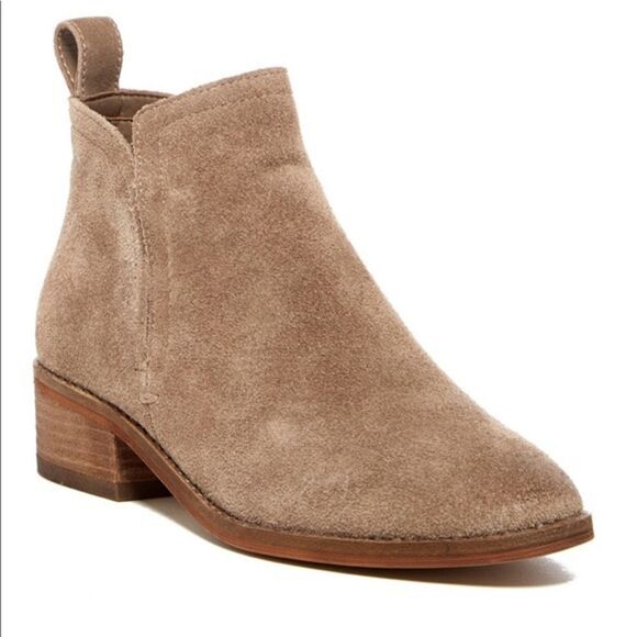 ✨HP✨Dolce Vita 'Tessey' Suede Ankle Boots✨ - Picture 3 of 9
